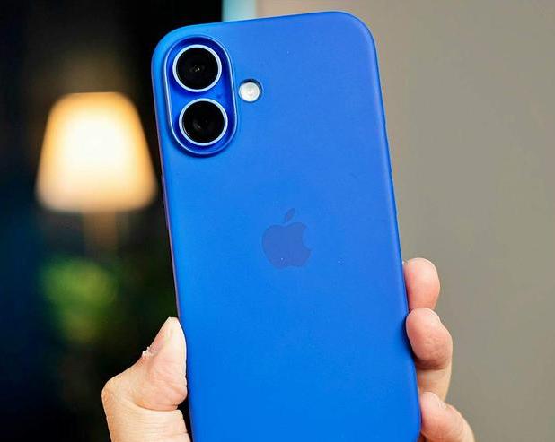 Apple Intelligence потребует 4 ГБ памяти для iPhone / Смартфоны и телефоны / iXBT Live